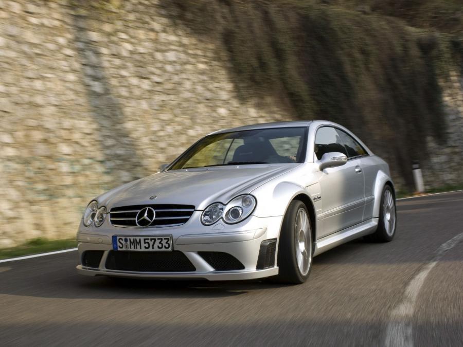 Mercedes-Benz CLK63 AMG Black Edition 2007 года  (фото 41 из 61)